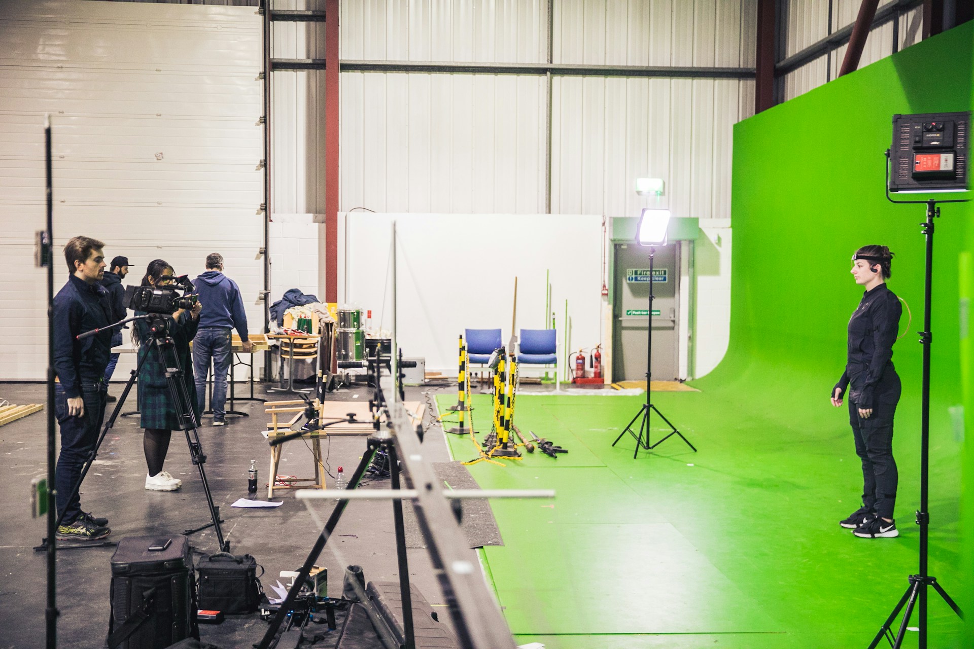 How Commercial Production Companies Help Create Viral Ad Campaigns